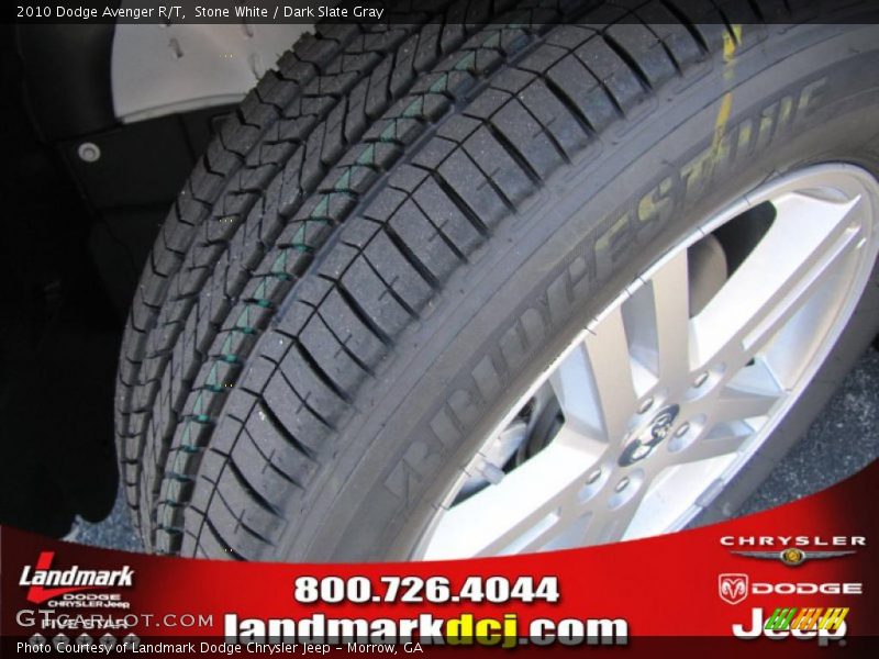 Stone White / Dark Slate Gray 2010 Dodge Avenger R/T