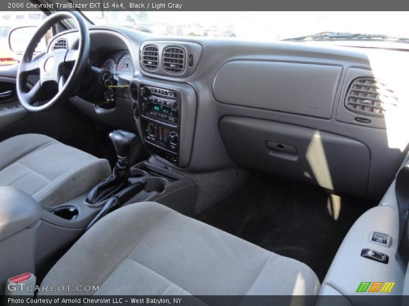 Black / Light Gray 2006 Chevrolet TrailBlazer EXT LS 4x4