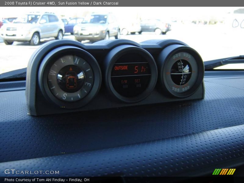 Sun Fusion Yellow / Dark Charcoal 2008 Toyota FJ Cruiser 4WD
