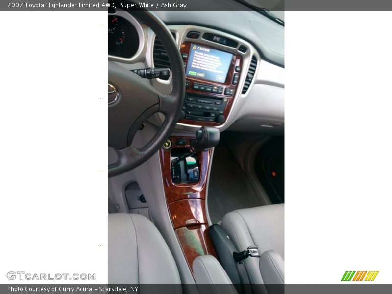 Super White / Ash Gray 2007 Toyota Highlander Limited 4WD