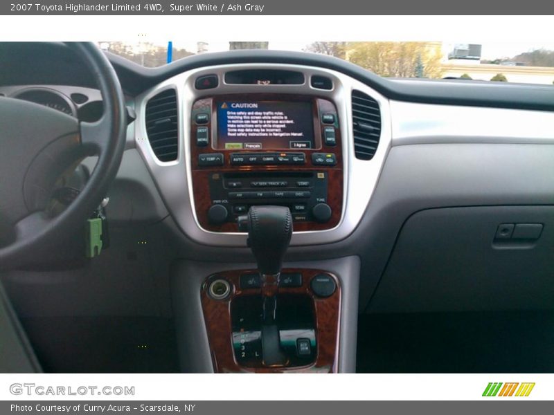 Super White / Ash Gray 2007 Toyota Highlander Limited 4WD