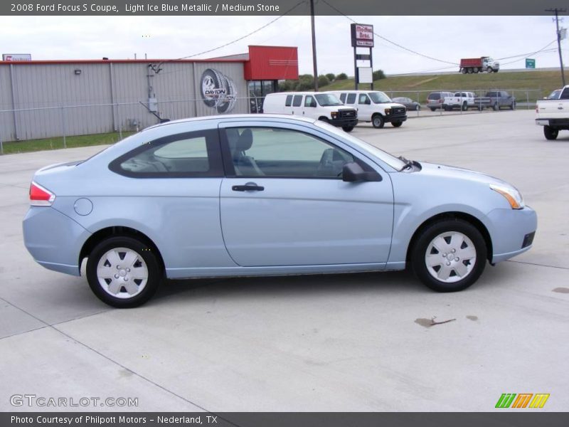 Light Ice Blue Metallic / Medium Stone 2008 Ford Focus S Coupe
