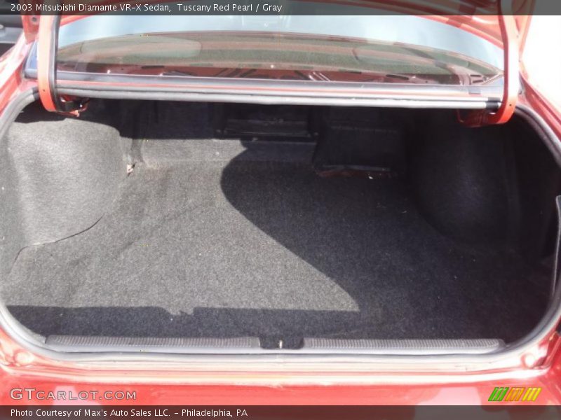  2003 Diamante VR-X Sedan Trunk