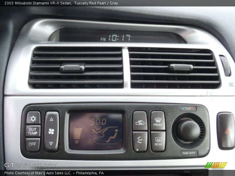 Controls of 2003 Diamante VR-X Sedan