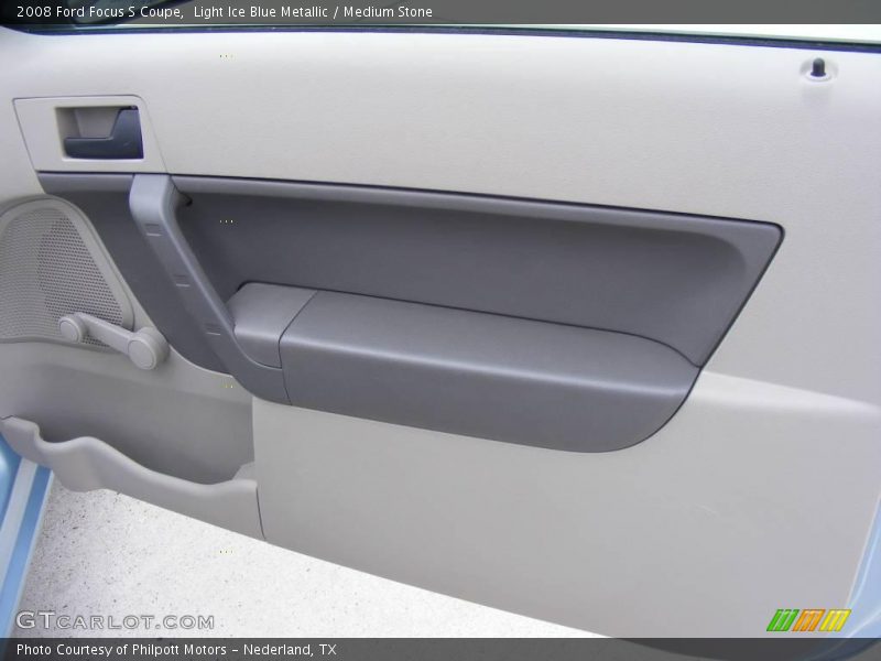 Light Ice Blue Metallic / Medium Stone 2008 Ford Focus S Coupe
