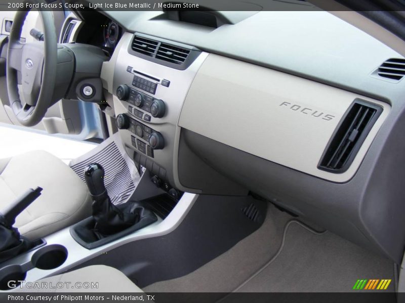 Light Ice Blue Metallic / Medium Stone 2008 Ford Focus S Coupe