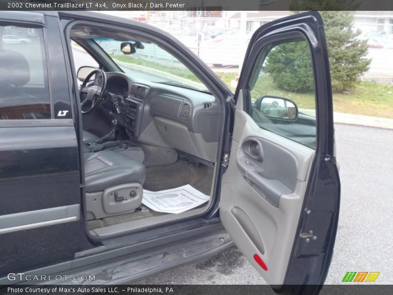 Onyx Black / Dark Pewter 2002 Chevrolet TrailBlazer LT 4x4