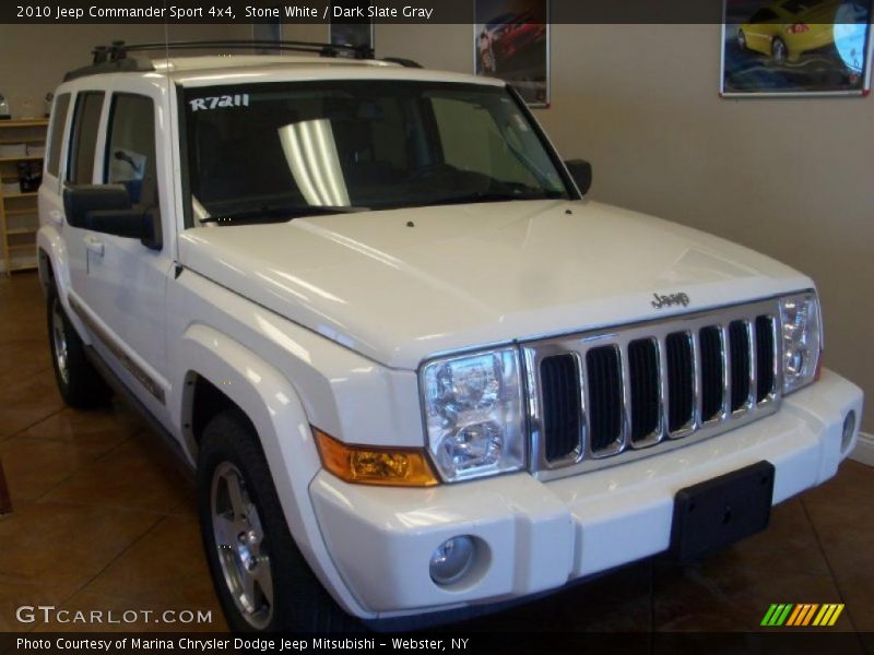 Stone White / Dark Slate Gray 2010 Jeep Commander Sport 4x4