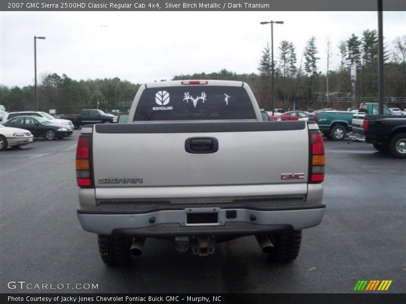 Silver Birch Metallic / Dark Titanium 2007 GMC Sierra 2500HD Classic Regular Cab 4x4