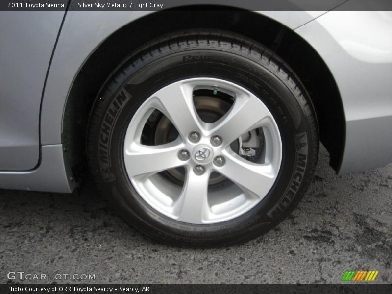 Silver Sky Metallic / Light Gray 2011 Toyota Sienna LE