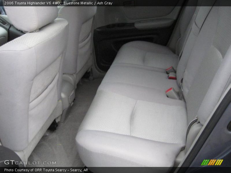  2006 Highlander V6 4WD Ash Gray Interior
