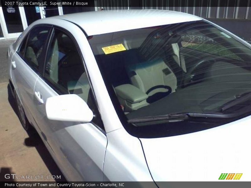 Super White / Bisque 2007 Toyota Camry LE