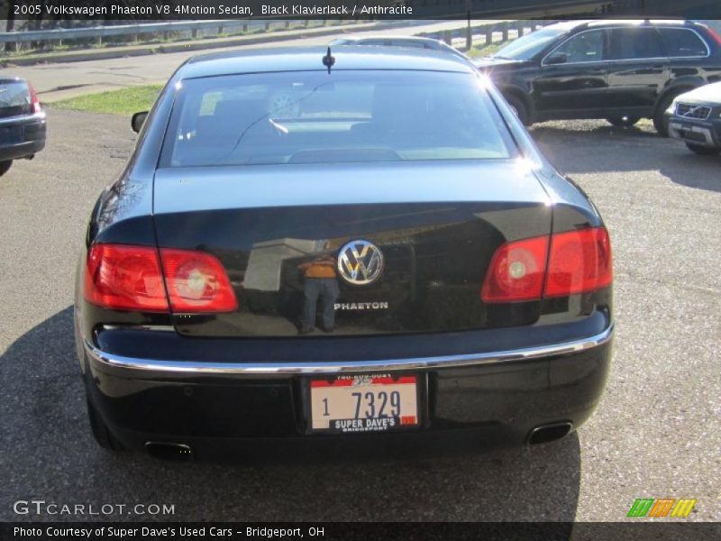 Black Klavierlack / Anthracite 2005 Volkswagen Phaeton V8 4Motion Sedan