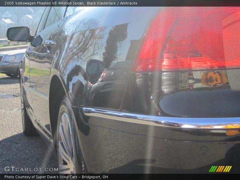 Black Klavierlack / Anthracite 2005 Volkswagen Phaeton V8 4Motion Sedan
