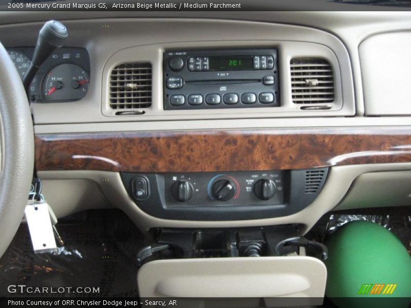 Controls of 2005 Grand Marquis GS