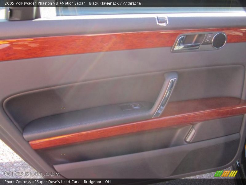 Black Klavierlack / Anthracite 2005 Volkswagen Phaeton V8 4Motion Sedan