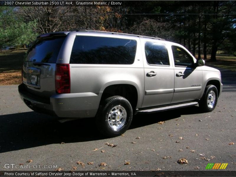  2007 Suburban 2500 LT 4x4 Graystone Metallic