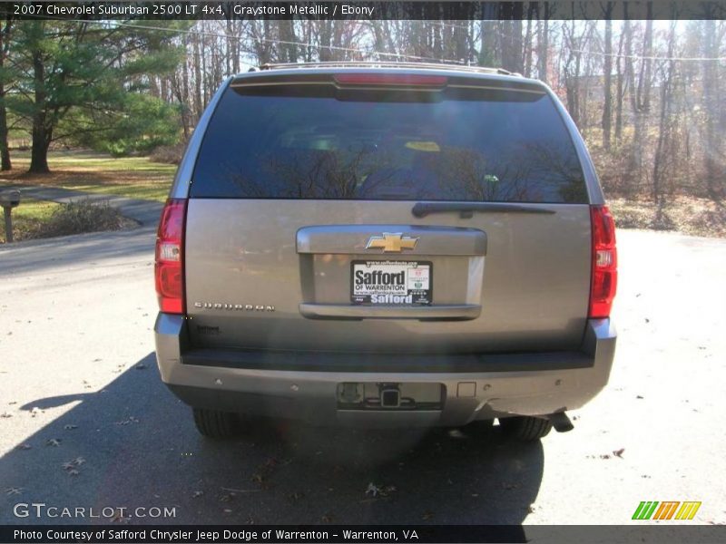 Graystone Metallic / Ebony 2007 Chevrolet Suburban 2500 LT 4x4