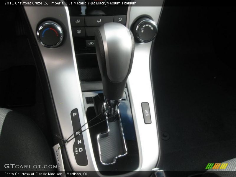 Imperial Blue Metallic / Jet Black/Medium Titanium 2011 Chevrolet Cruze LS