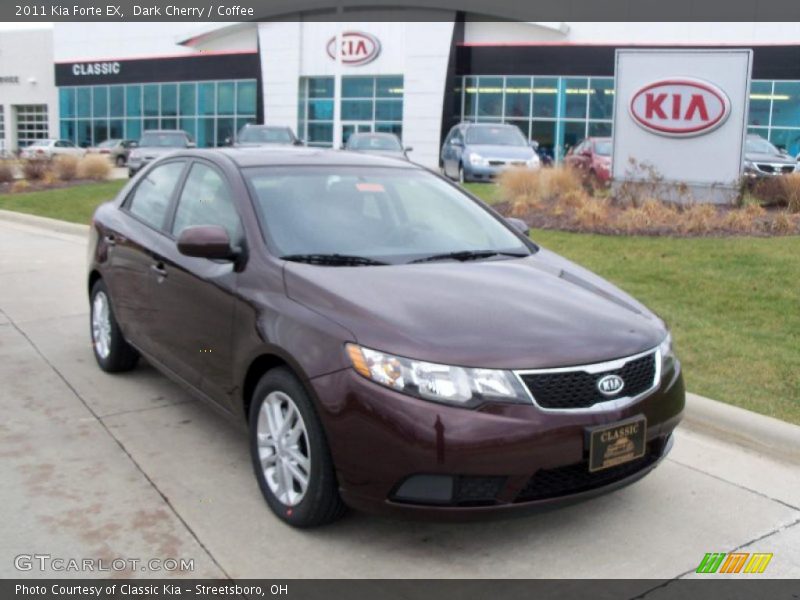 Dark Cherry / Coffee 2011 Kia Forte EX