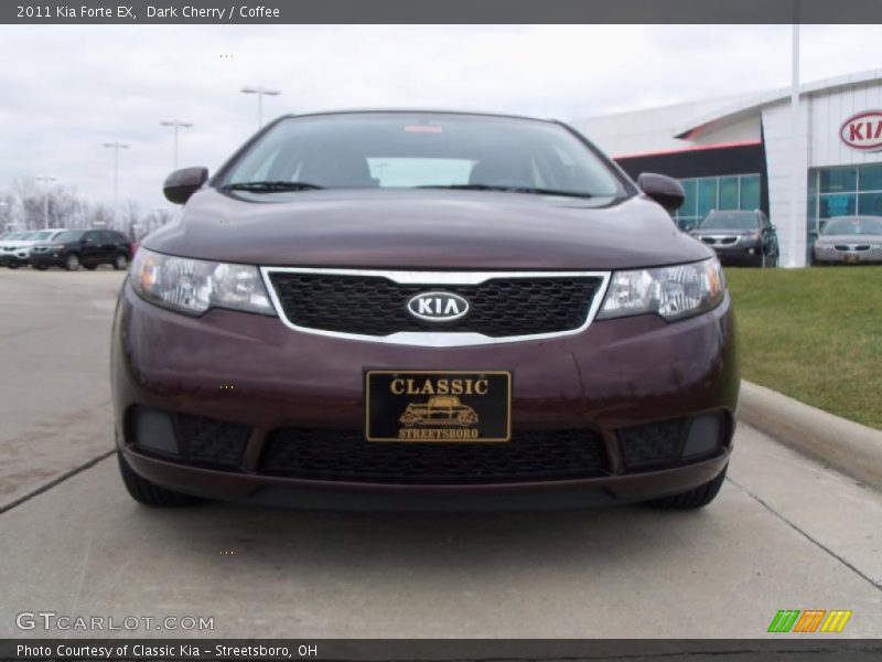 Dark Cherry / Coffee 2011 Kia Forte EX