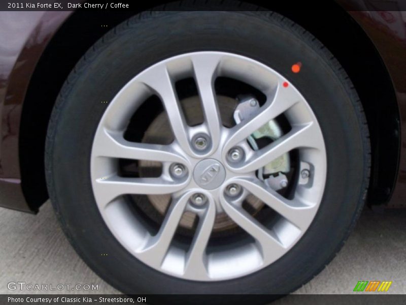 Dark Cherry / Coffee 2011 Kia Forte EX