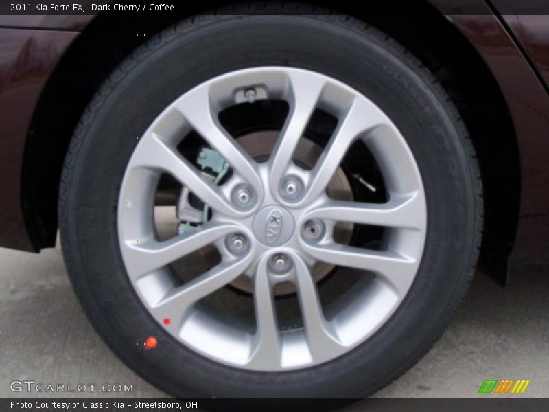 Dark Cherry / Coffee 2011 Kia Forte EX