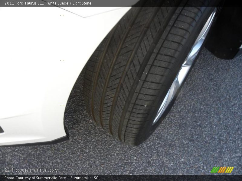 White Suede / Light Stone 2011 Ford Taurus SEL