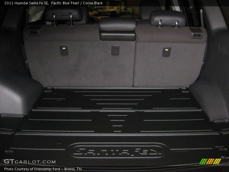  2011 Santa Fe SE Trunk