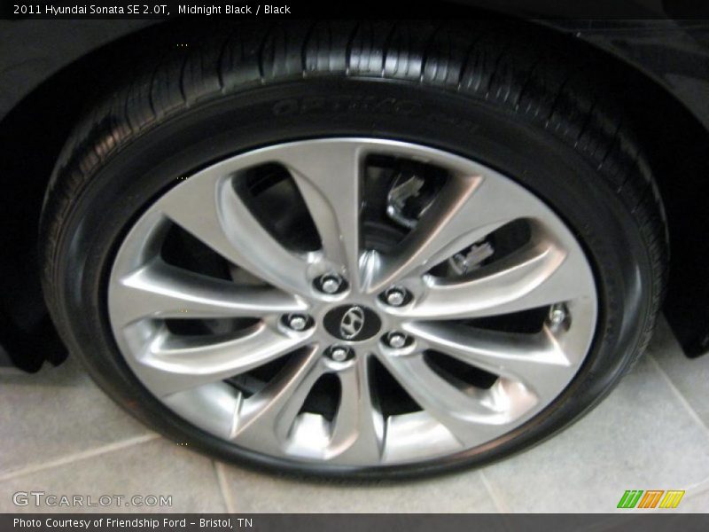  2011 Sonata SE 2.0T Wheel