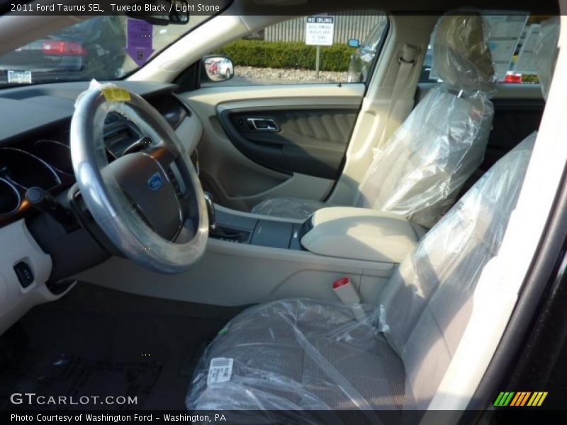 Tuxedo Black / Light Stone 2011 Ford Taurus SEL