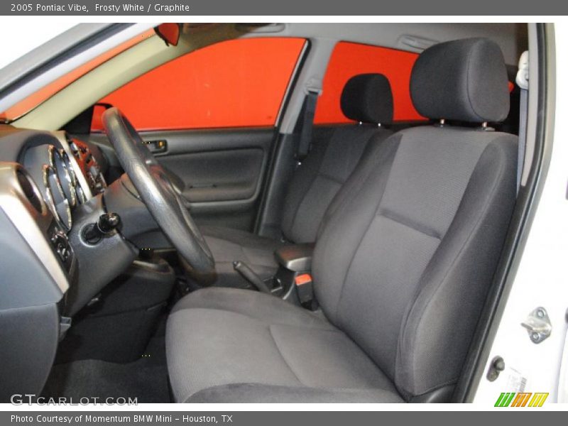 Frosty White / Graphite 2005 Pontiac Vibe