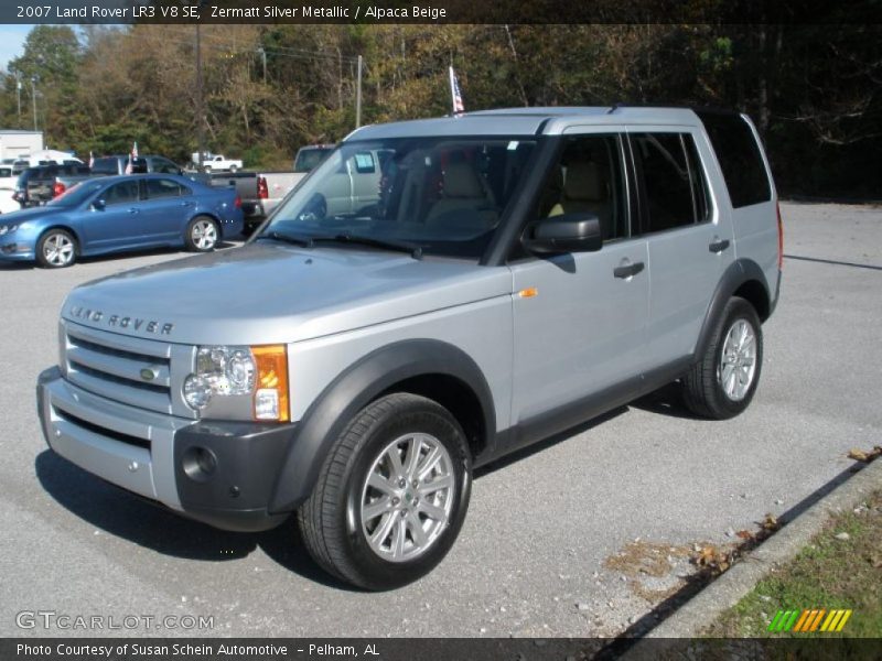 Front 3/4 View of 2007 LR3 V8 SE