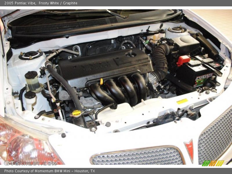 Frosty White / Graphite 2005 Pontiac Vibe