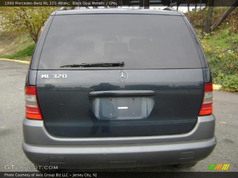 Black Opal Metallic / Grey 1999 Mercedes-Benz ML 320 4Matic