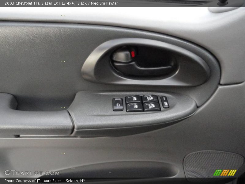 Black / Medium Pewter 2003 Chevrolet TrailBlazer EXT LS 4x4