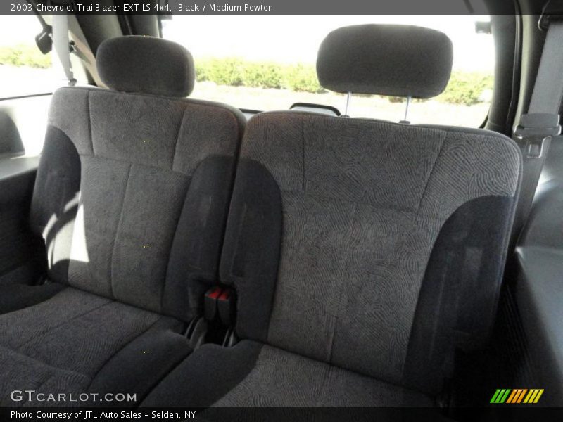  2003 TrailBlazer EXT LS 4x4 Medium Pewter Interior
