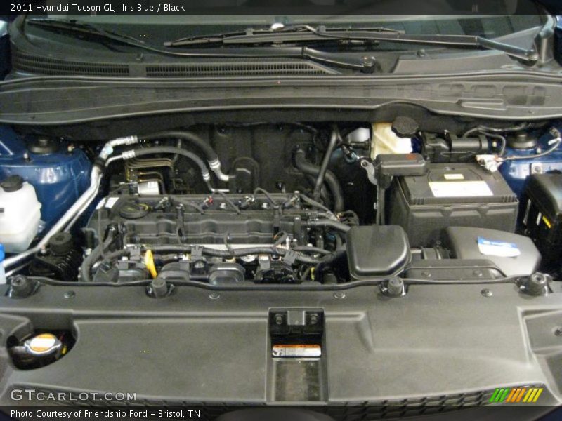  2011 Tucson GL Engine - 2.0 Liter DOHC 16-Valve CVVT 4 Cylinder