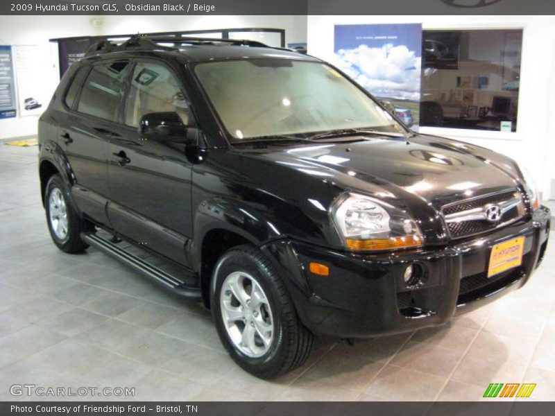 Obsidian Black / Beige 2009 Hyundai Tucson GLS