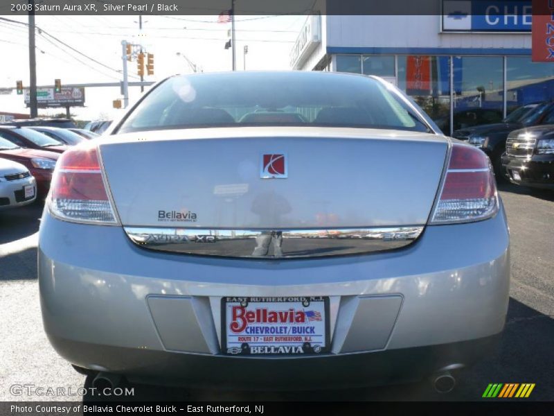 Silver Pearl / Black 2008 Saturn Aura XR