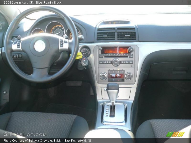 Silver Pearl / Black 2008 Saturn Aura XR