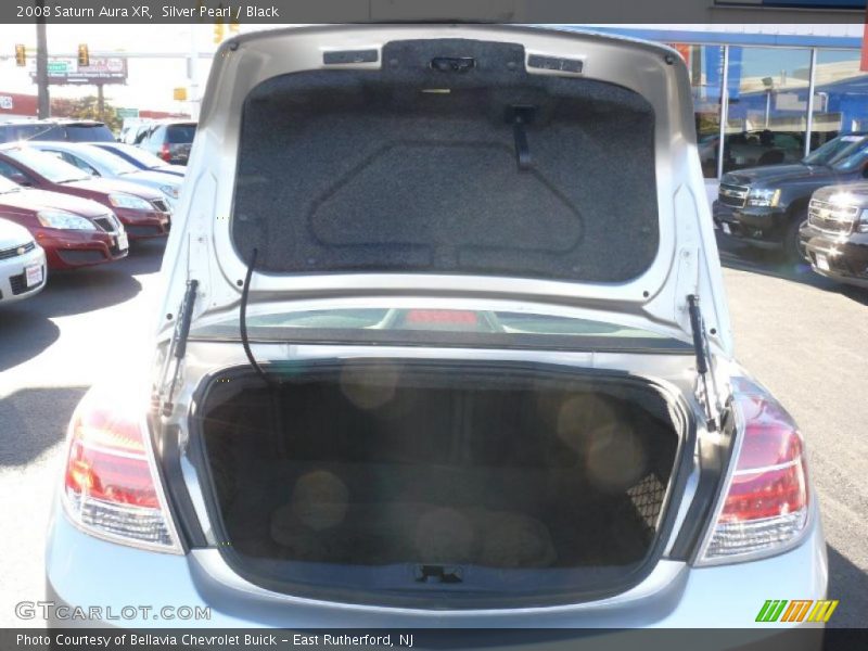 Silver Pearl / Black 2008 Saturn Aura XR