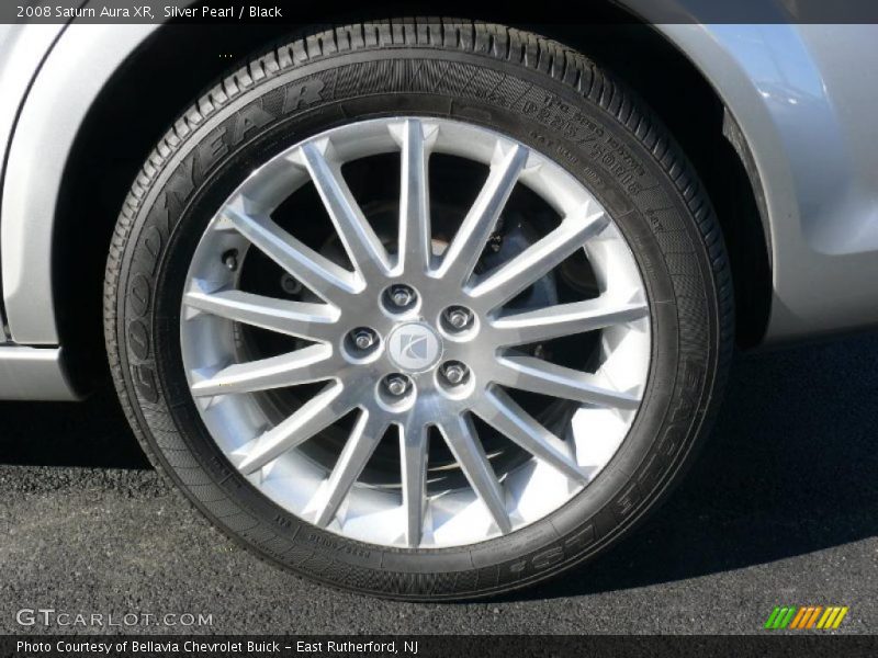 Silver Pearl / Black 2008 Saturn Aura XR