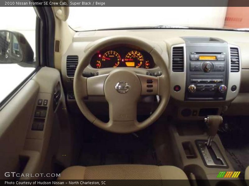 Super Black / Beige 2010 Nissan Frontier SE Crew Cab