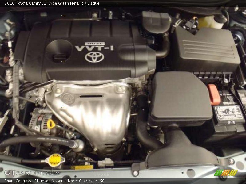 Aloe Green Metallic / Bisque 2010 Toyota Camry LE