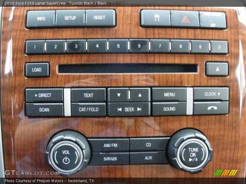 Tuxedo Black / Black 2010 Ford F150 Lariat SuperCrew