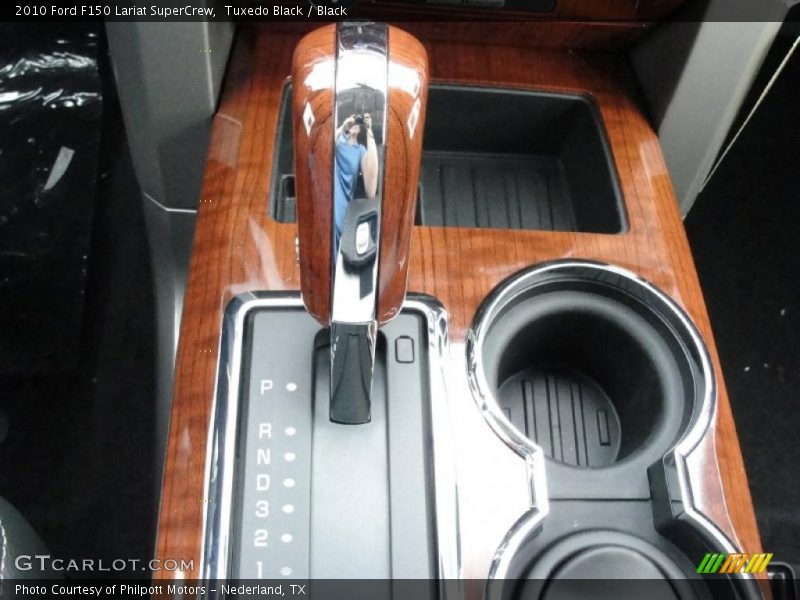 Tuxedo Black / Black 2010 Ford F150 Lariat SuperCrew