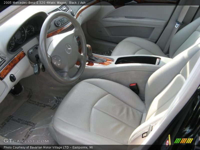  2005 E 320 4Matic Wagon Ash Interior