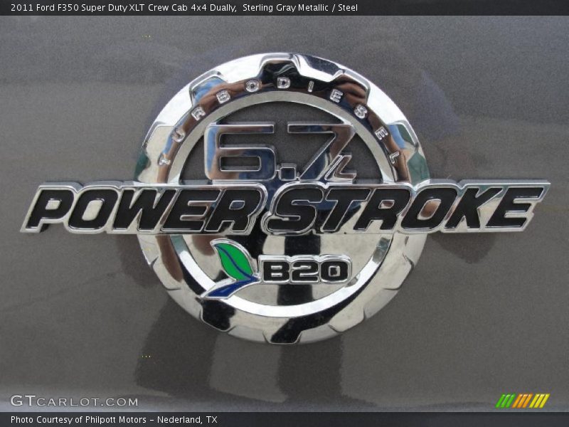  2011 F350 Super Duty XLT Crew Cab 4x4 Dually Logo