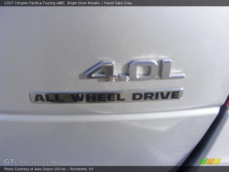 Bright Silver Metallic / Pastel Slate Gray 2007 Chrysler Pacifica Touring AWD